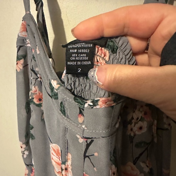 Women’s floral flowy tank - Picture 3 of 3